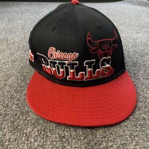 Chicago Bulls Hat - Snapback Cap Hardwood Classics NBA Basketball Black NEW ERA